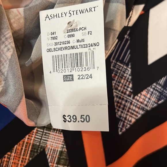 To from Ashley Stewart with built in mask. Never worn tags attached - Picture 3 of 3